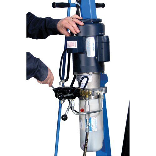 Manipulateurs de barils Hydra-Lift, Capacit&eacute; 55 gal. US (45 gal. imp.) Distribution Industrielle GC