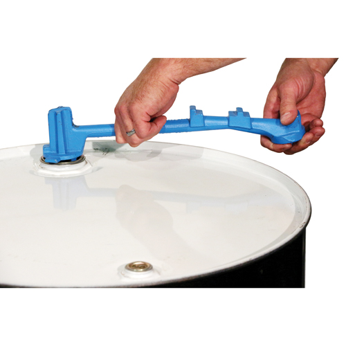 Universal Plug Wrenches - Solid Ductile Iron, 15-1/2" Handle, Solid Ductile Iron Distribution Industrielle GC