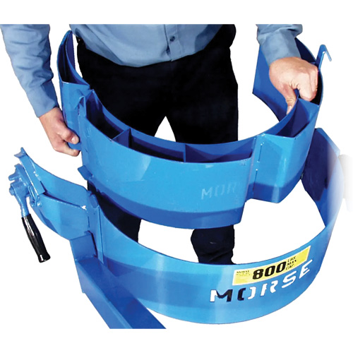 Ensemble de l&egrave;ve-baril manuel inclinable, Baril de 55 gal. US (45 gal. imp.), Capacit&eacute; 800 lb/363 kg Distribution Industrielle GC