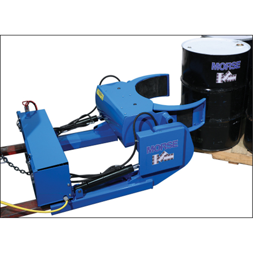 Manipulateur de baril mont&eacute; sur fourches Grip+Go &agrave; prise motoris&eacute;e, Baril de 15 - 55 gal. US (12,5 - 45 gal. imp.), Capacit&eacute; 1500 lb/680 kg Distribution Industrielle GC