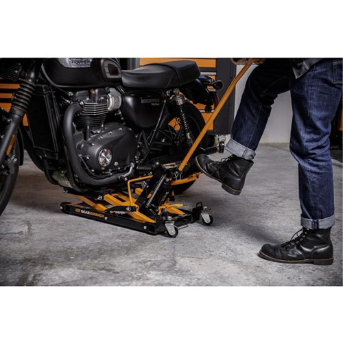 ATV and Motorcycle Jack, 0.75 Ton(s) Capacity, 4-2/3" Lowered, 14-1/2" Raised, Manual Hydraulic Distribution Industrielle GC
