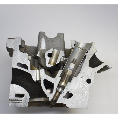 Trousse de d&eacute;montage de bougies cass&eacute;es Ford 3V Distribution Industrielle GC