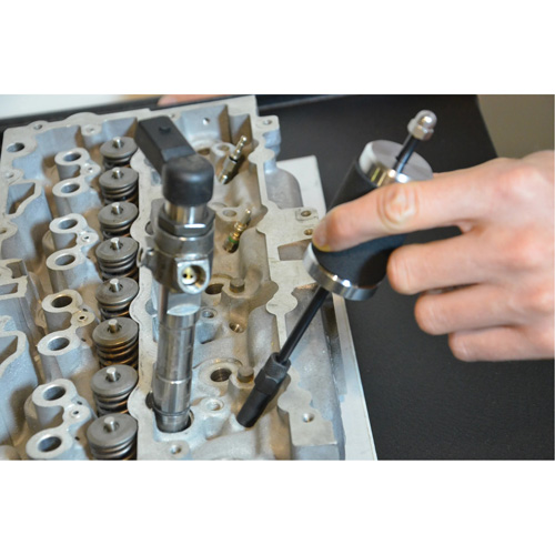 Trousse d'extracteur dembouts de bougies de pr&eacute;chauffage Distribution Industrielle GC