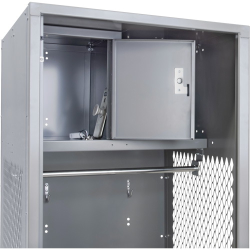 Casier pour &eacute;quipement, Acier, 24" la x 24" p x 72" h, Gris Distribution Industrielle GC