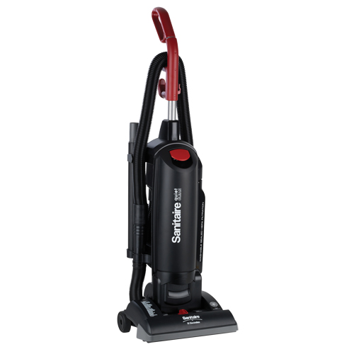 QuietClean Commercial Upright Vacuum , 135 CFM, 4.5 Quarts Distribution Industrielle GC
