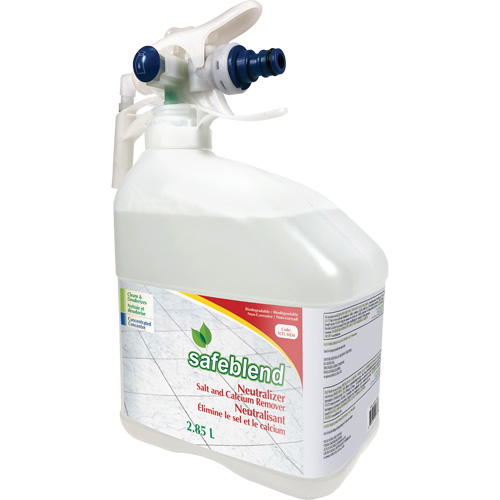 Produit concentr&eacute; pour d&eacute;tartrer, nettoyer et d&eacute;poussi&eacute;rer, Cruche, 4 L Distribution Industrielle GC