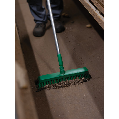 Push Broom Head, Fine/Stiff Bristles, 16-1/2", Polyester/Polypropylene, Green Distribution Industrielle GC