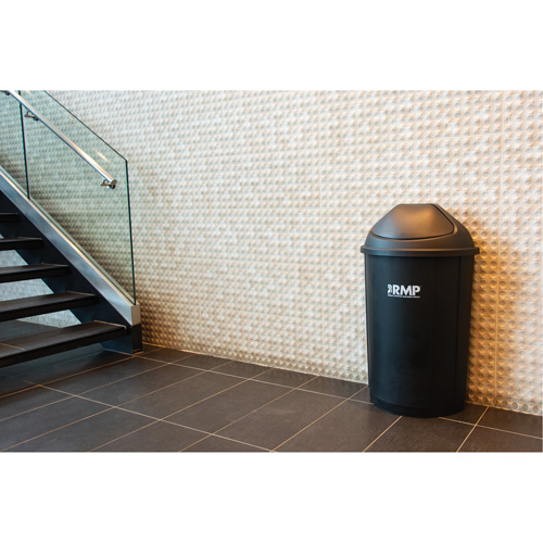Bac &agrave; d&eacute;chets demi-rond avec couvercle, Poly&eacute;thyl&egrave;ne, 21 gal. US Distribution Industrielle GC