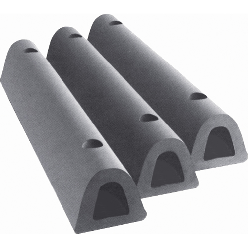 D&eacute;fenses de quai en caoutchouc refoul&eacute;, Caoutchouc, 4-1/2" la x 12" lo x 3-3/4" p Distribution Industrielle GC
