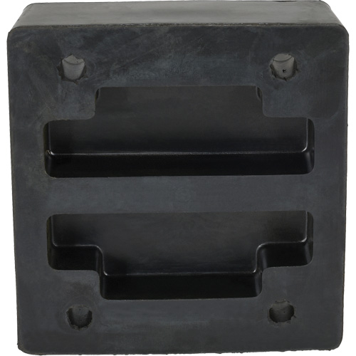 Butoir de quai moul&eacute;, Caoutchouc renforc&eacute;, 12" la x 4" p x 13" h Distribution Industrielle GC