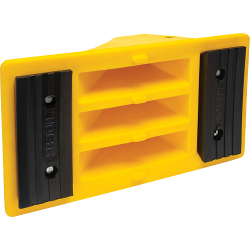 Cales de roue avec surface antid&eacute;rapante en caoutchouc, Polyur&eacute;thane, Jaune, 11-1/4" la x 21" p x 12-1/4" h Distribution Industrielle GC