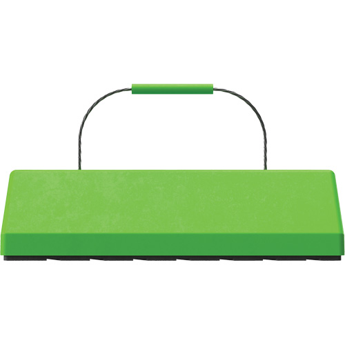 Cale de roue pour avion Checkers Safety SafeRay avec poign&eacute;e &agrave; c&acirc;ble & patin en caoutchouc, Ur&eacute;thane, Vert fluorescent, 24" la x 8" p x 6" h Distribution Industrielle GC