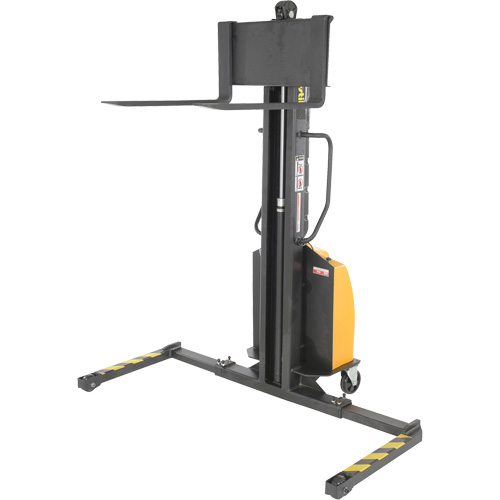Gerbeur motoris&eacute; avec m&acirc;t &eacute;troit, Fonctionnement &eacute;lectrique, Capacit&eacute; 1000 lb, Lev&eacute;e max 63" Distribution Industrielle GC