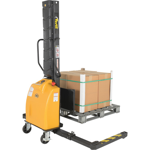 Gerbeur motoris&eacute; avec m&acirc;t &eacute;troit, Fonctionnement &eacute;lectrique, Capacit&eacute; 1000 lb, Lev&eacute;e max 63" Distribution Industrielle GC