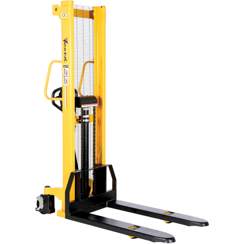 Manual Hydraulic Stacker, Hand Pump Operated, 2000 lbs. Capacity, 63" Max Lift Distribution Industrielle GC