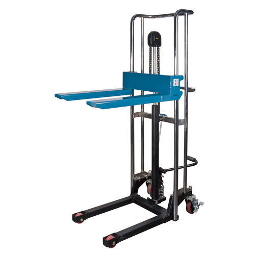 Gerbeur hydraulique &agrave; plateforme, M&eacute;canisme Pompe au pied, Capacit&eacute; de 880 lb, Levage max de 60" Distribution Industrielle GC