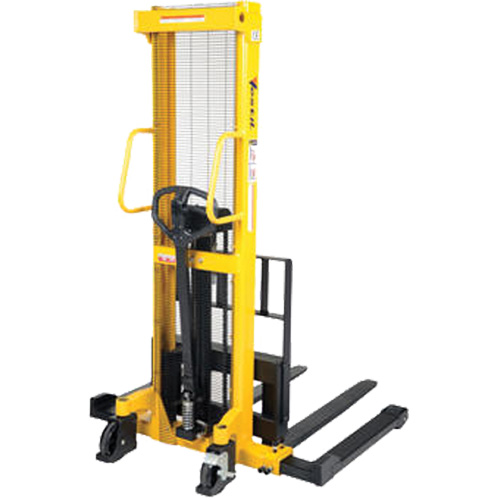 Manual Hydraulic Stacker, Hand Pump Operated, 2000 lbs. Capacity, 35" Max Lift Distribution Industrielle GC