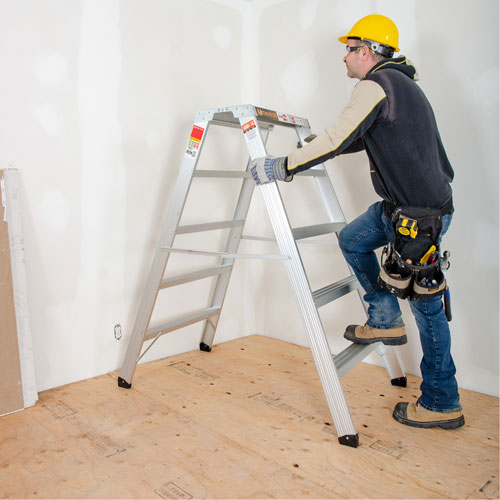 Portable Work-Stand Saw Horse, Aluminum Frame, 12-1/4" D x 56" H Distribution Industrielle GC
