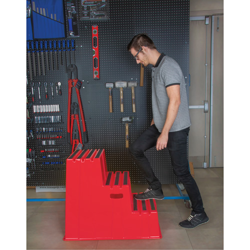 Escabeau industriel, 3 marches, 34-13/16" x 22-7/16" x Hauteur 28-1/2" Distribution Industrielle GC