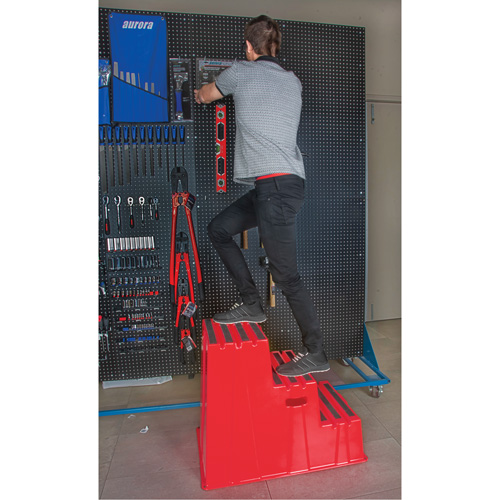 Escabeau industriel, 3 marches, 34-13/16" x 22-7/16" x Hauteur 28-1/2" Distribution Industrielle GC