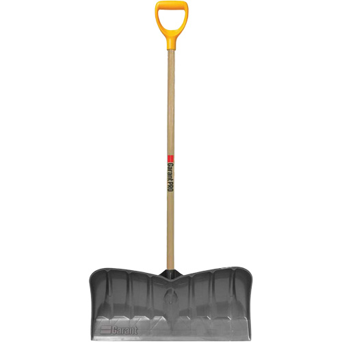 Pro Snow Pusher, Polypropylene Blade, D-Grip Handle, 26" W Distribution Industrielle GC