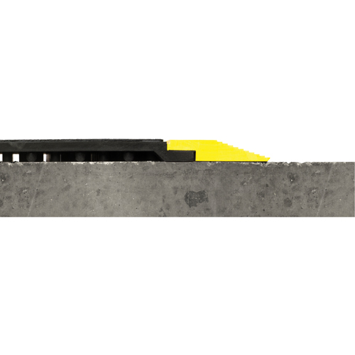 Tapis 24/Seven, Caoutchouc, 3' la c, 3' lo, 5/8" &eacute;paisseur, Noir Distribution Industrielle GC