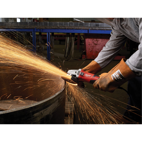 Petite meuleuse d'angle verrouillable avec collecteur coulissant, 5", 12 A Distribution Industrielle GC
