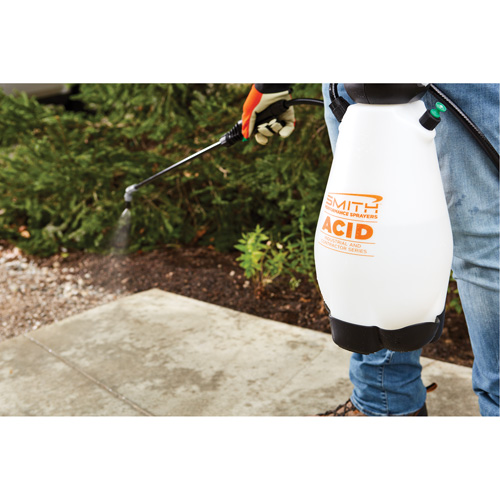 Industrial & Contractor Series Acid Compression Sprayer, 2 gal. (9 L), Polyethylene, 21" Wand Distribution Industrielle GC