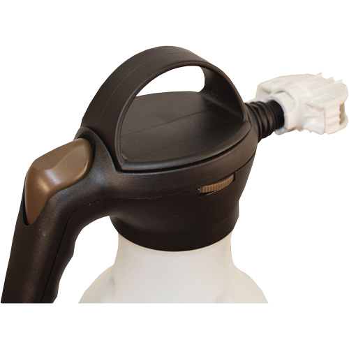 Brumisateur manuel s&eacute;rie nettoyage & restauration, 50 oz (1,5L) Distribution Industrielle GC