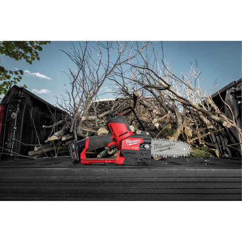 Ensemble de scie d&eacute;lagage M12 Fuel Hatchet 6" Distribution Industrielle GC