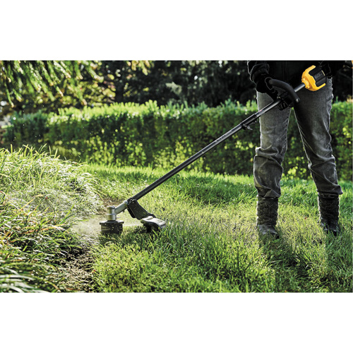 Max* Cordless Brushless Attachment-Capable String Trimmer, 17", Battery Powered, 60 V Distribution Industrielle GC