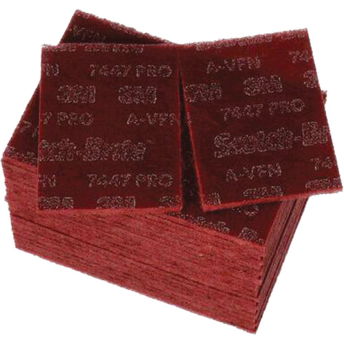 Tampons manuels Scotch-Brite 7447, Oxyde d'aluminium, 9" x 6", Grain Tr&egrave;s fin Distribution Industrielle GC