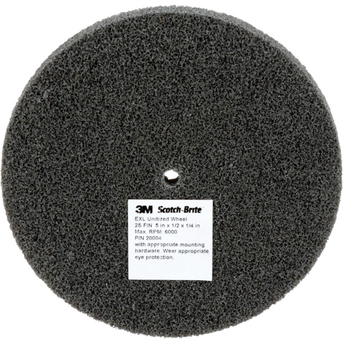 Meule unitaris&eacute;e EXL Scotch-Brite, 5" x 1/2", Arbre de 1/4", Grain de Fin, Carbure de silicium Distribution Industrielle GC