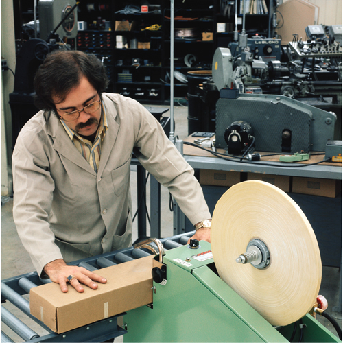 Tartan 8934 Filament Tape, 4 mils Thick, 12 mm (1/2") x 55 m (180')  Distribution Industrielle GC