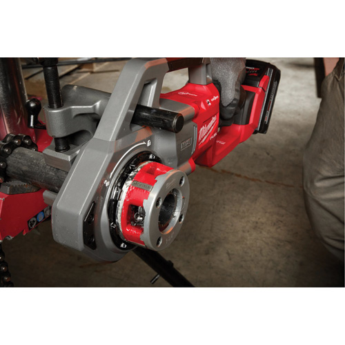 Fili&egrave;re &agrave; tuyau compacte M18 Fuel, Filetage de la tige 1-1/4" Distribution Industrielle GC