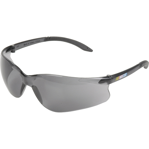 Lunettes de s&eacute;curit&eacute; Nascar GT, Lentille Ambr&eacute;e, Anti-&eacute;gratignures, R&eacute;pond ou surpasse la norme CSA Z94.3 Distribution Industrielle GC
