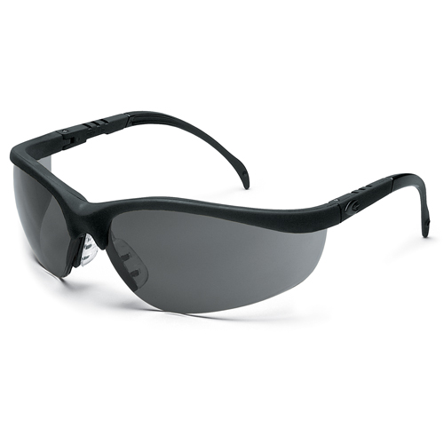 Klondike&reg; Safety Glasses, Grey/Smoke Lens, Anti-Fog/Anti-Scratch, Meets/Exceeds CSA Z94.3 Distribution Industrielle GC