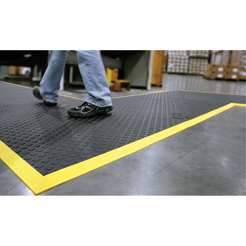 Tapis Rejuvenator Connect No 502, Polyur&eacute;thane, 3' la c, 3' lo, 5/8" &eacute;paisseur, Noir Distribution Industrielle GC