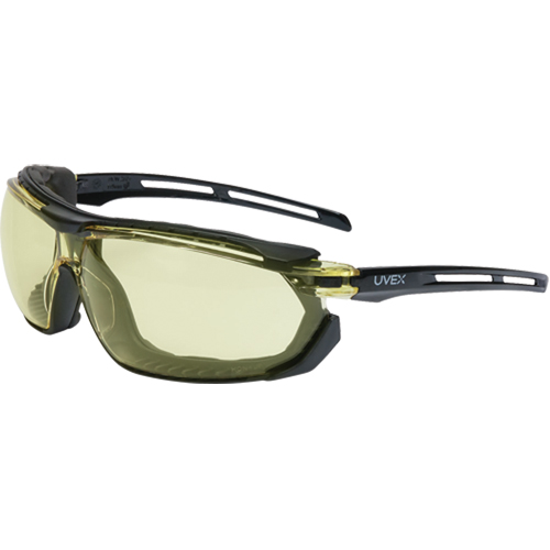 Lunettes de s&eacute;curit&eacute; &eacute;tanches Uvex Tirade, Lentille Ambr&eacute;e, Antibu&eacute;e, ANSI Z87+/R&eacute;pond ou surpasse la norme CSA Z94.3 Distribution Industrielle GC