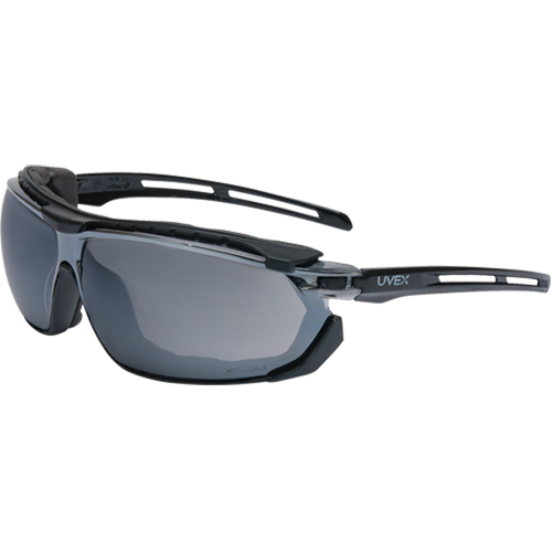 Lunettes de s&eacute;curit&eacute; &eacute;tanches Uvex Tirade, Lentille Argent/Miroir, Antibu&eacute;e, ANSI Z87+/R&eacute;pond ou surpasse la norme CSA Z94.3 Distribution Industrielle GC