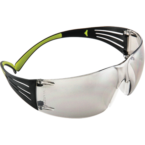 Lunettes de s&eacute;curit&eacute; SecureFit s&eacute;rie 400, Lentille Miroir int&eacute;rieur/ext&eacute;rieur, Anti-&eacute;gratignures, ANSI Z87+/R&eacute;pond ou surpasse la norme CSA Z94.3 Distribution Industrielle GC