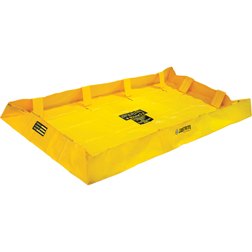 QuickBerm&reg; Lite Containment Berm, 159 gal. Capacity, 4' W x 8' L x 8" H, Snap-Up Bracket Distribution Industrielle GC