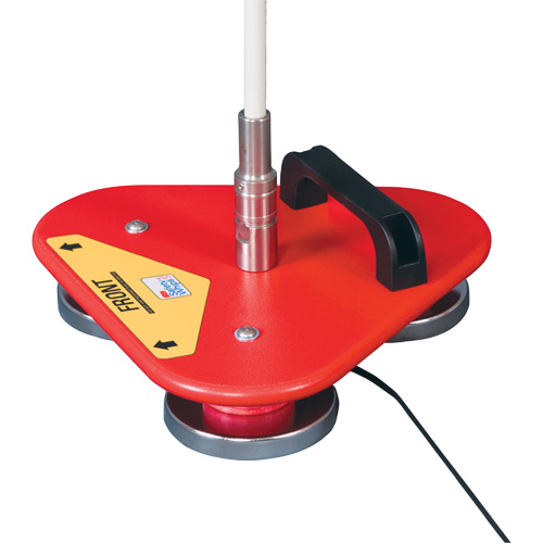Safety Whip&reg; Flagstaff Mounting Base, Magnet Mount Distribution Industrielle GC
