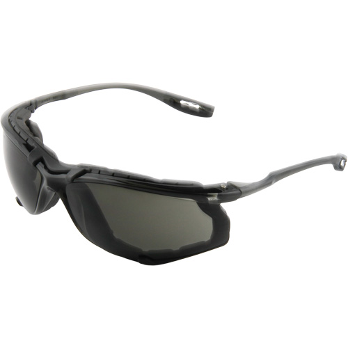 Lunettes de s&eacute;curit&eacute; avec joint en mousse Virtua, Lentille Grise/fum&eacute;e, Antibu&eacute;e, ANSI Z87+/R&eacute;pond ou surpasse la norme CSA Z94.3 Distribution Industrielle GC