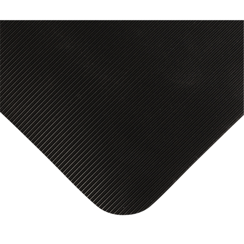 Tapis tr&egrave;s robuste pour panneau de contr&ocirc;le No 720, Ondul&eacute;, 3' x 10' x 5/8", Noir, PVC Distribution Industrielle GC