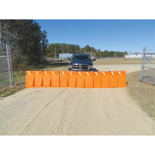 Barri&egrave;res de circulation, Rempli d'eau, 62,25 lo x 24" h, Orange Distribution Industrielle GC