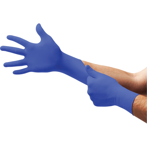 Gants d'examen UF-524 UltraForm, T-petit, Nitrile, 2,4 mils, Sans poudre, Bleu, Classe 2 Distribution Industrielle GC
