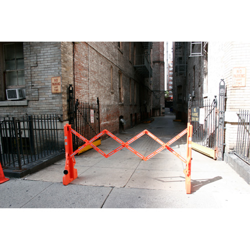 Barricade Multi-Gate, 43" h x 90" lo, Orange Distribution Industrielle GC