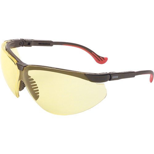 Lunettes de s&eacute;curit&eacute; Uvex HydroShield Genesis XC, Lentille Ambr&eacute;e, Antibu&eacute;e/Anti-&eacute;gratignures, ANSI Z87+/R&eacute;pond ou surpasse la norme CSA Z94.3 Distribution Industrielle GC