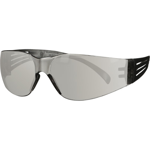 SecureFit 100 Series Protective Eyewear, Grey/Indoor/Outdoor Lens, Anti-Fog/Anti-Scratch, ANSI Z87+/Meets/Exceeds CSA Z94.3 Distribution Industrielle GC